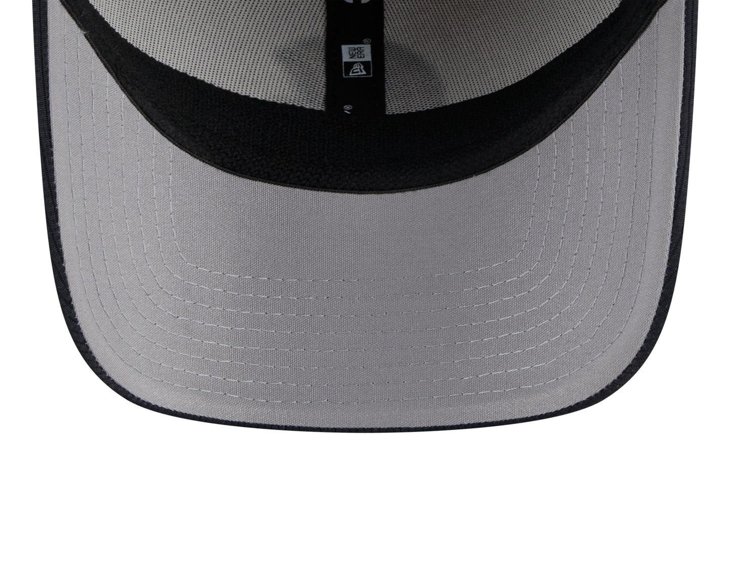 Mens New Era Atlanta Braves White Navy 2024 Batting Practice 39Thirty Flex Fit Cap Official Team Hat Sports Fan Cap Official MLB Team Hat Baseball Fan